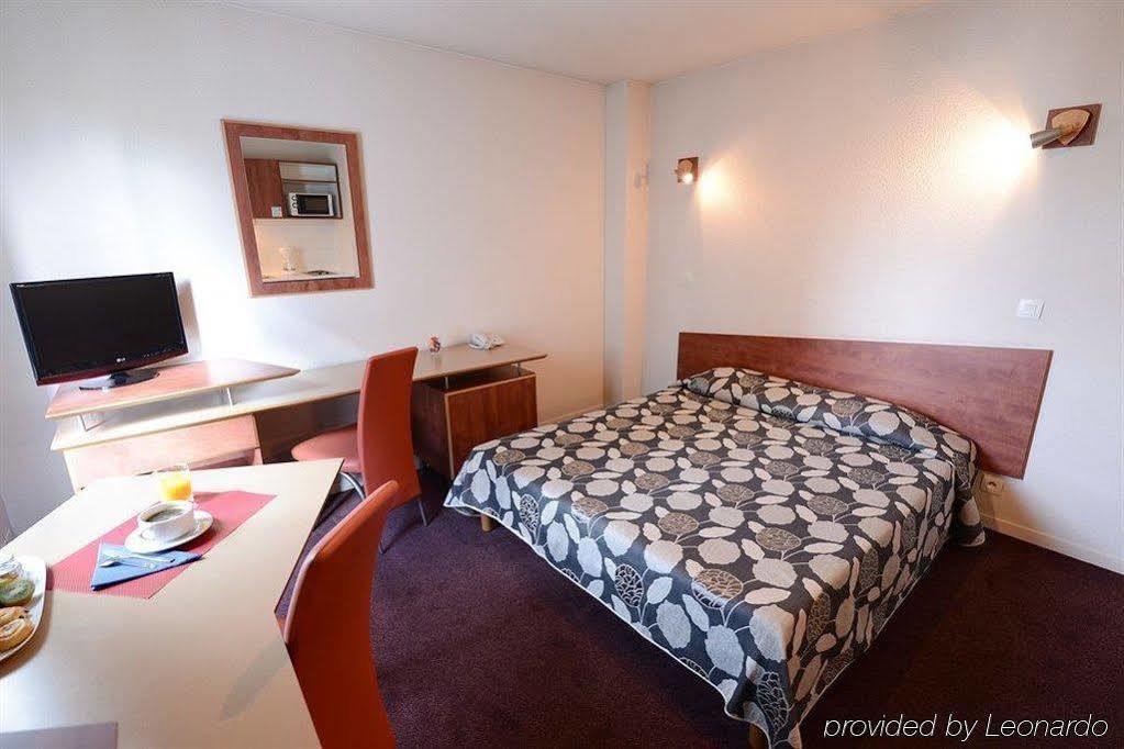 Aparthotel Residhotel第三部分*